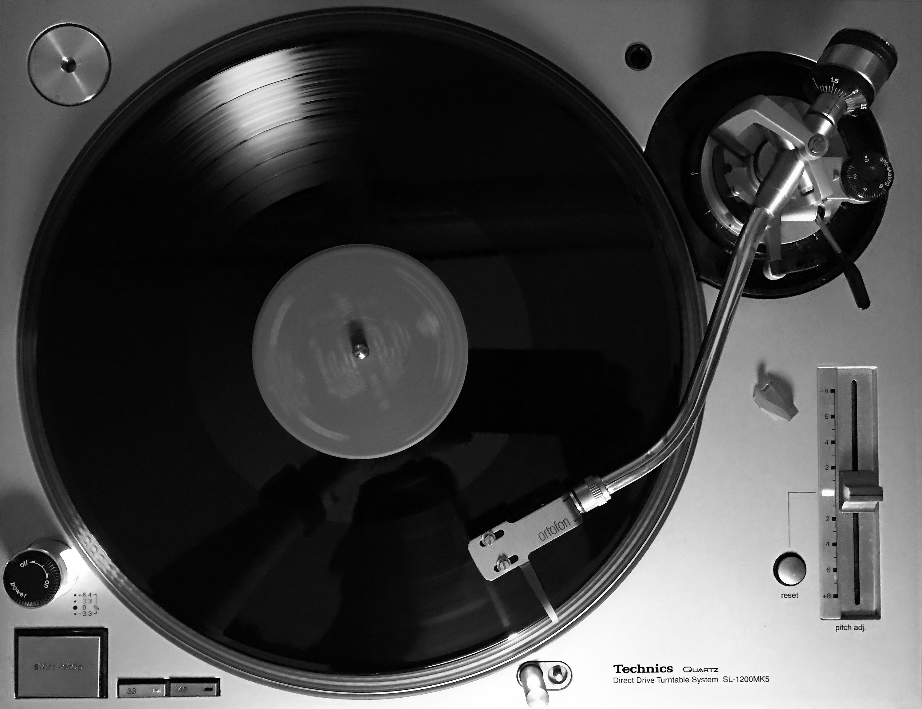 Black White Vinyl Record Player Free Stock Photo Negativespace