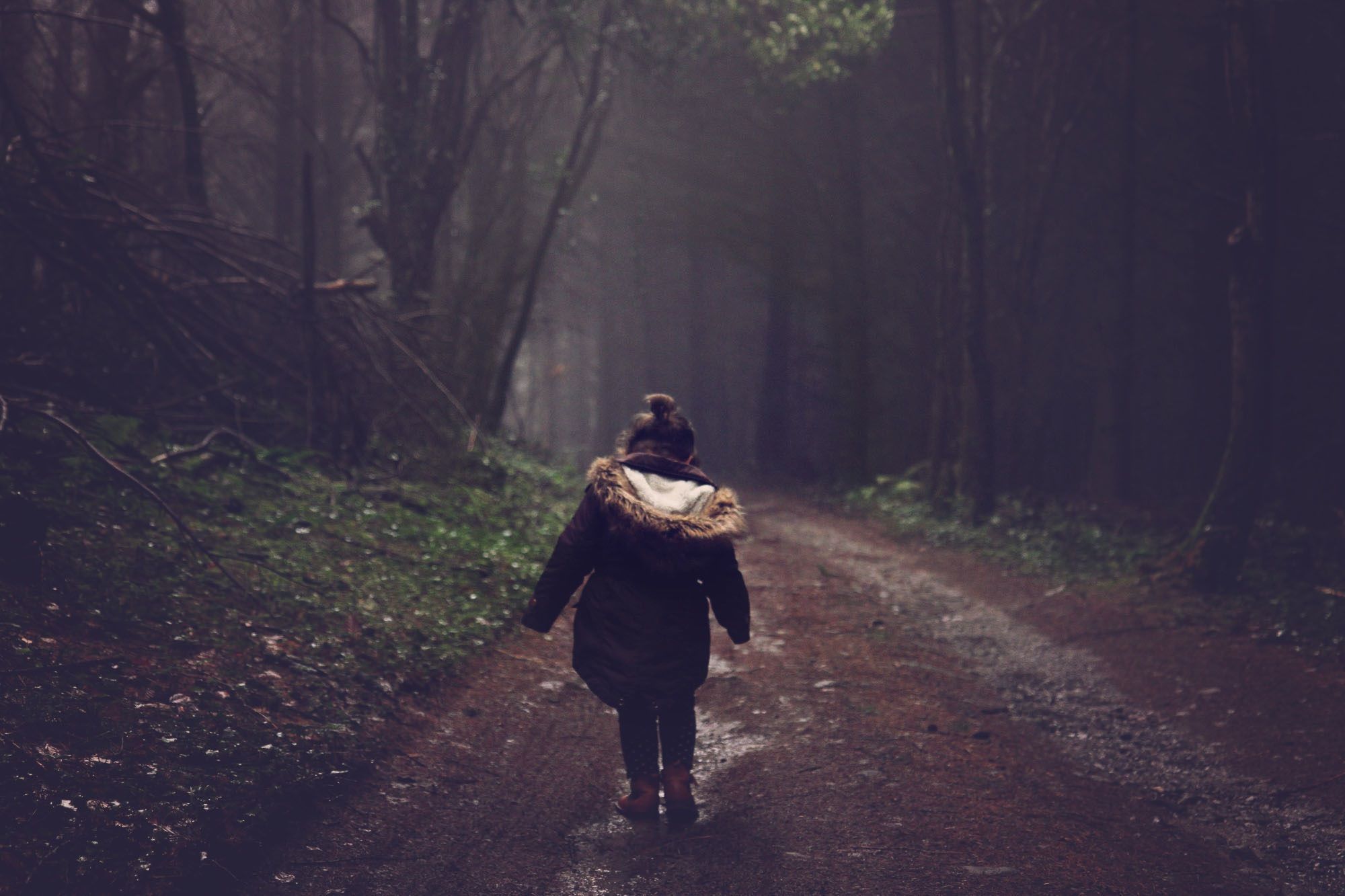 negative-space-girl-forest-path-road-fre