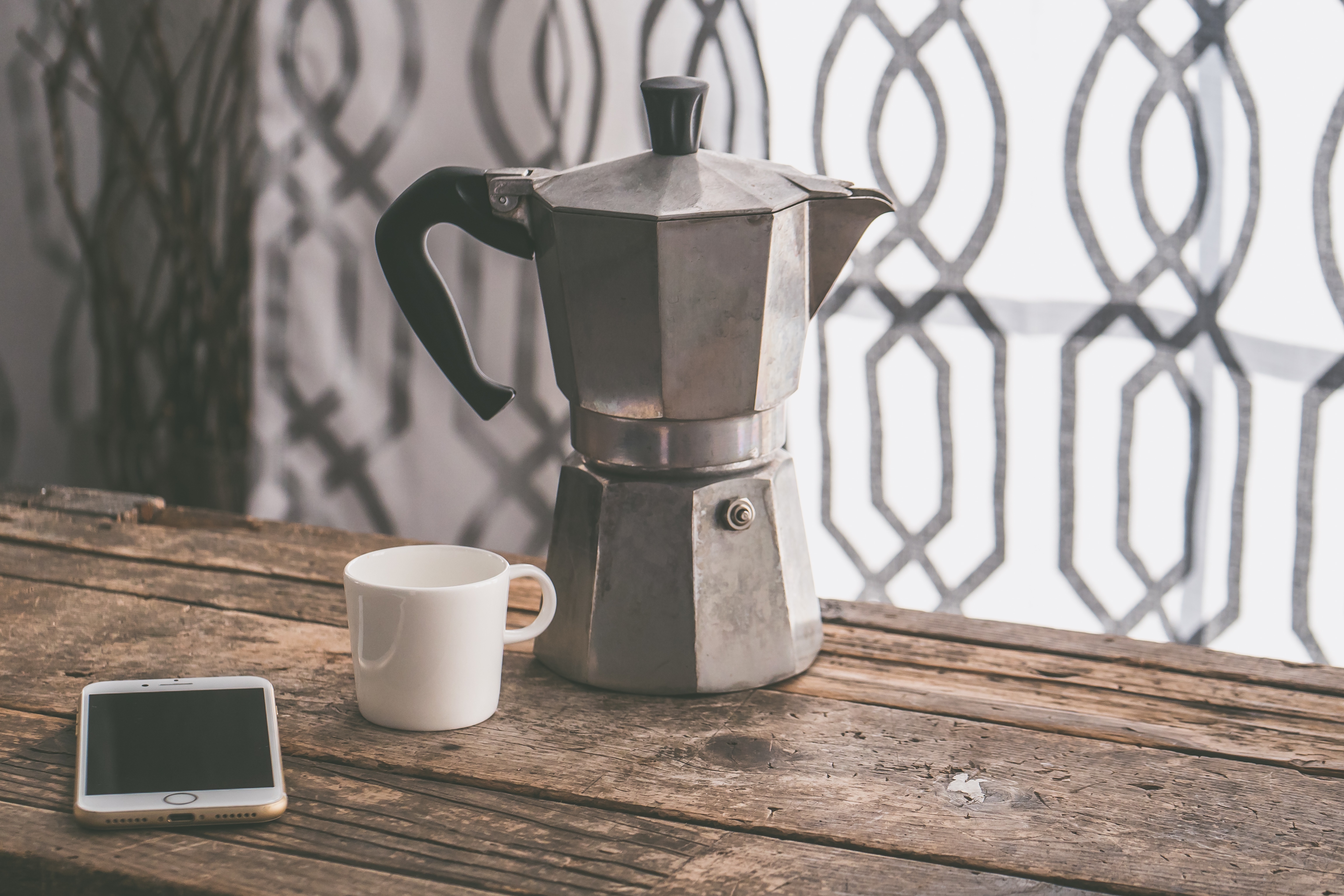 negative-space-espresso-coffee-iphone-table-wood-vintage-jessica-lewis.jpg