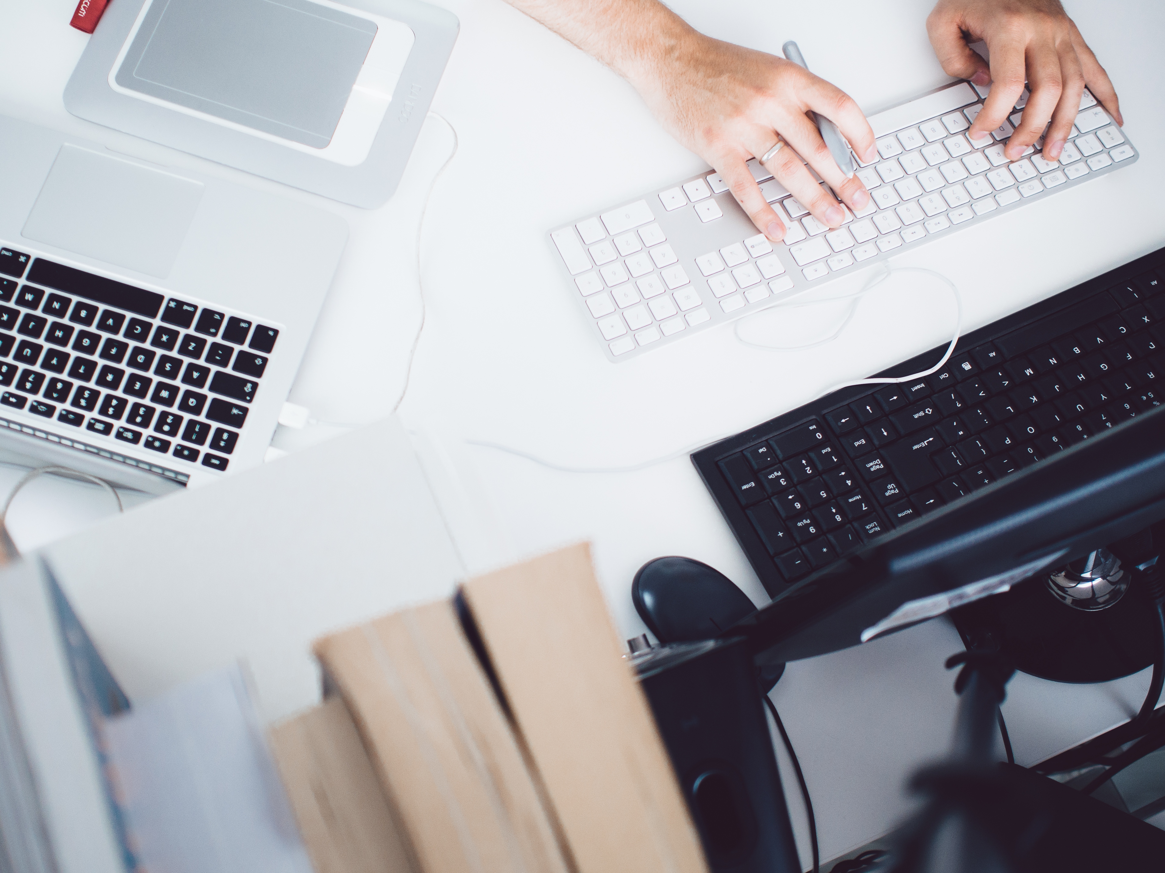 MacBook Keyboard Office Desk Woman