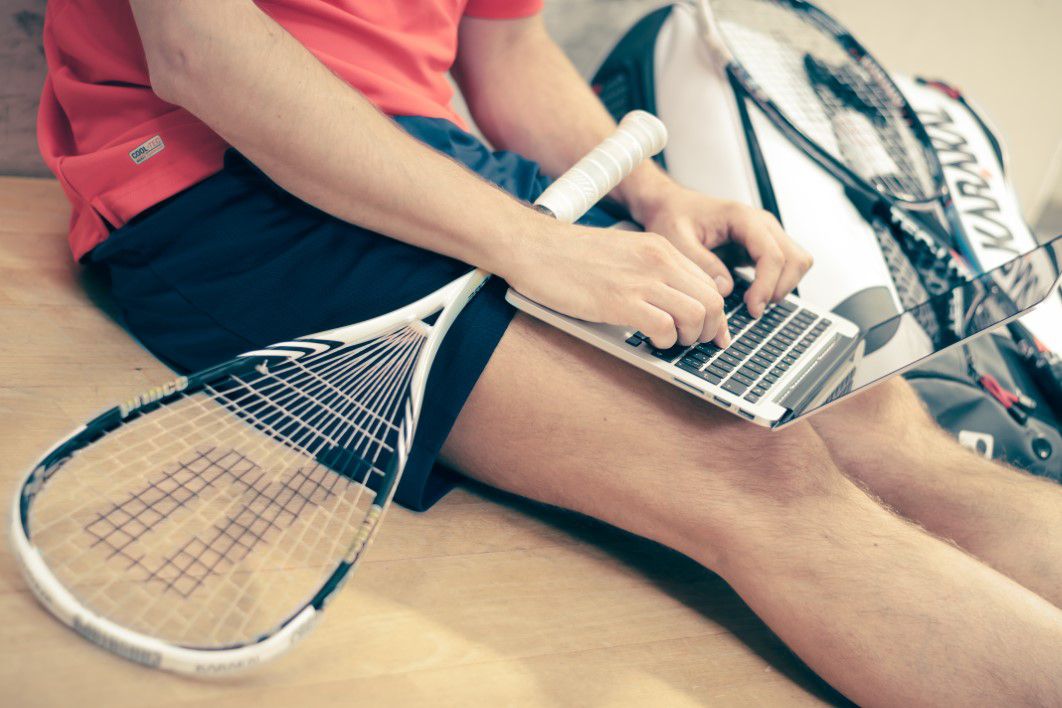 Laptop Tennis Player