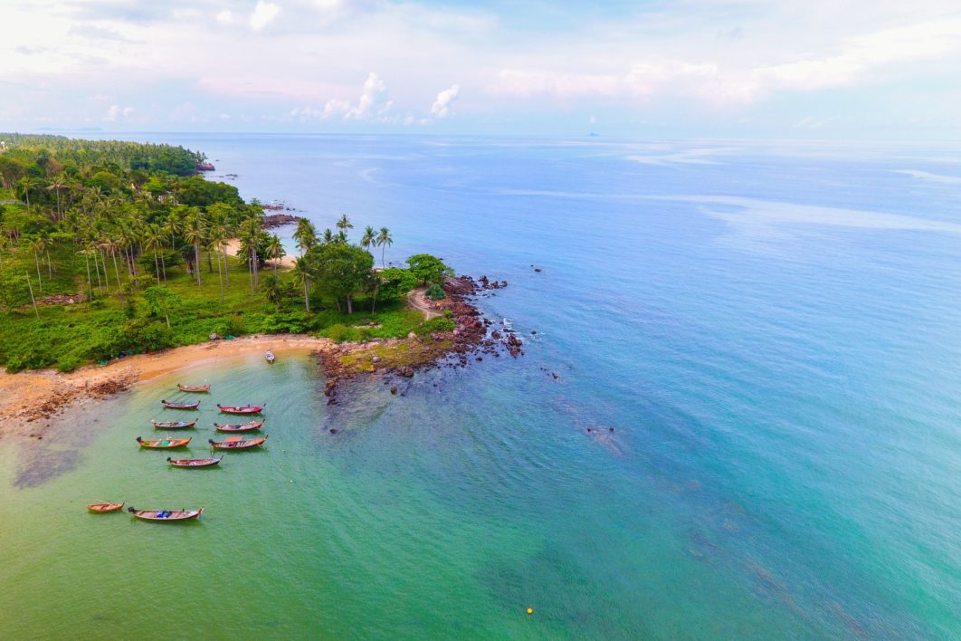 Canoes Beach Summer