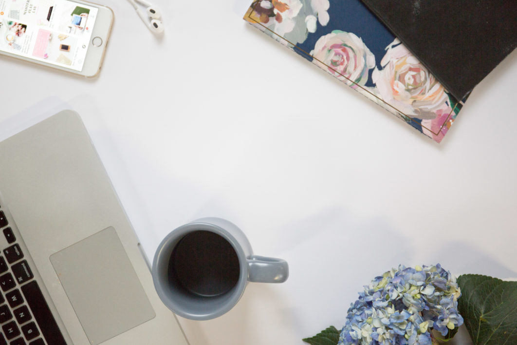 negative-space-coffee-laptop-flowers-phone-1062x708.jpg