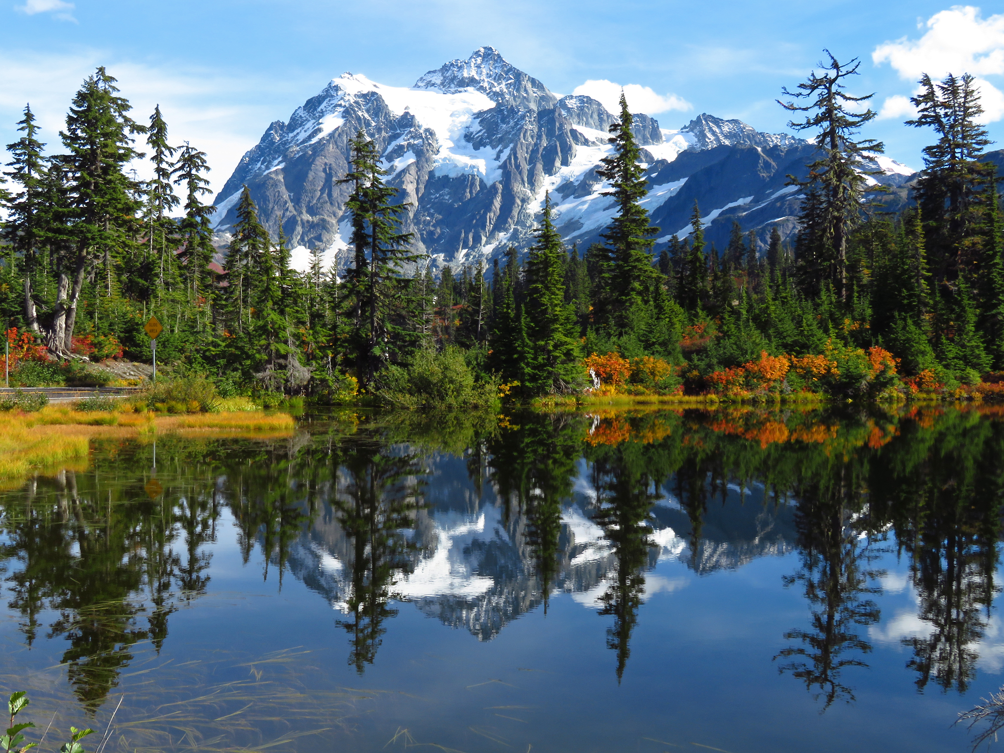 Landscape Mountain Refection Royalty Free Photo