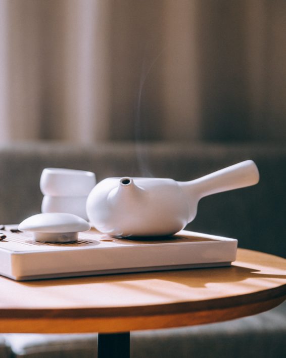Hot Teapot Table