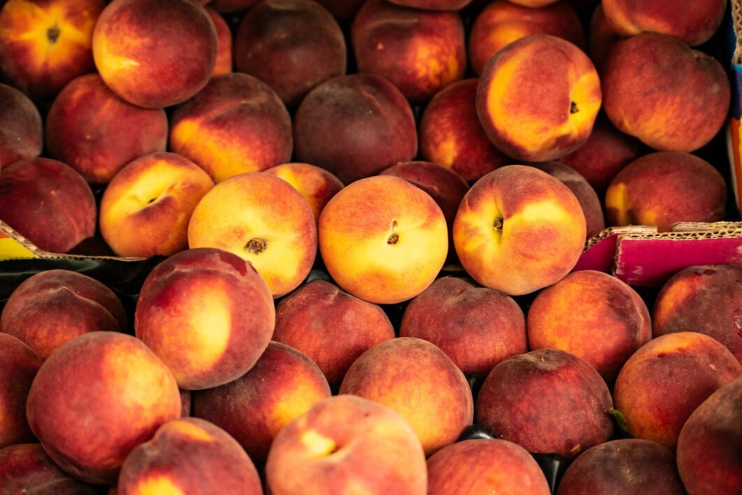 Peaches Market Fruit