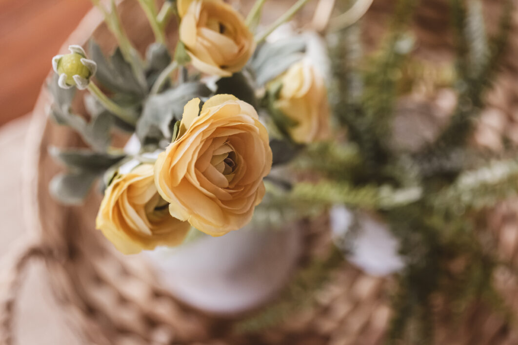 Flowers Bouquet Table