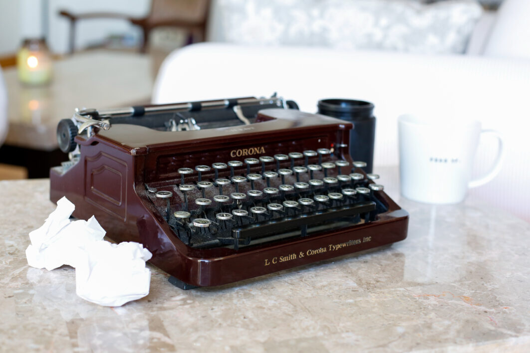 Typewriter Table Vintage