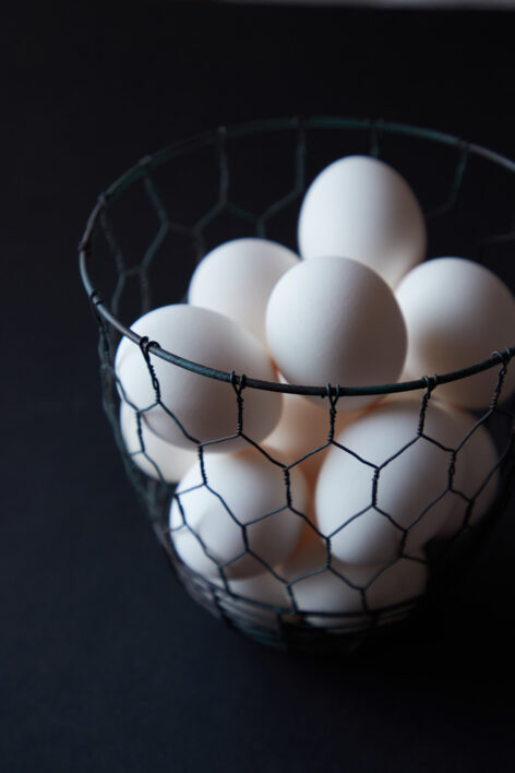 Eggs Basket White