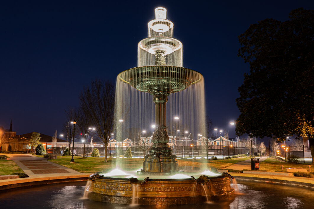 Fountain Night Water