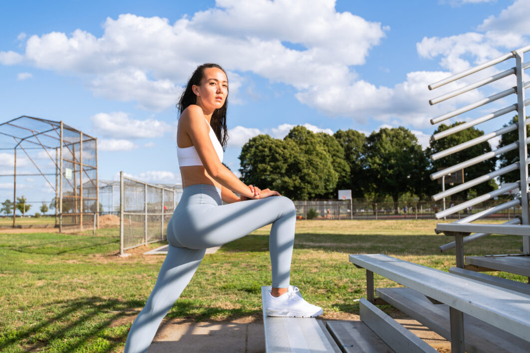 Woman working out Stock Photos, Royalty Free Woman working out Images